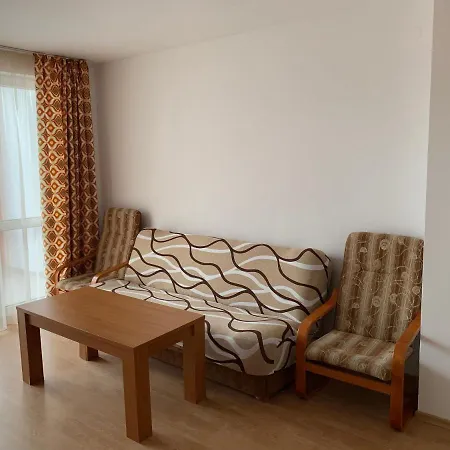 アパート Riviera By Kalina Resort, *