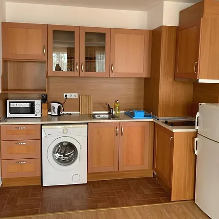 Riviera By Kalina Resort, アパート