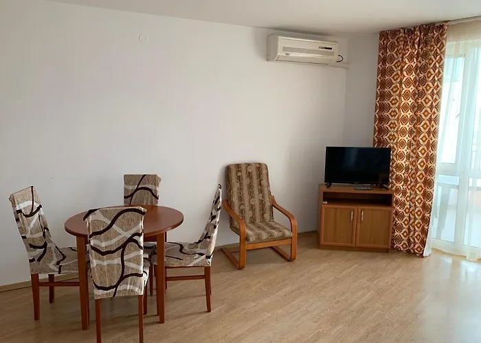 Riviera By Kalina Resort, * Равда