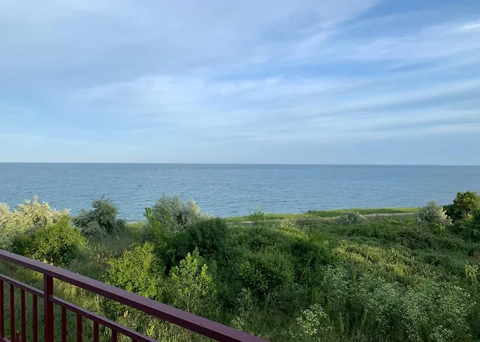 Апартамент Riviera By Kalina Resort,