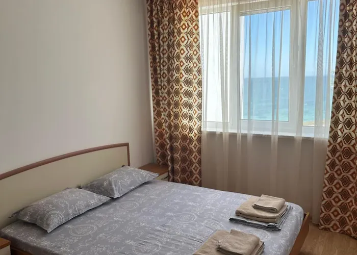 Riviera By Kalina Resort, * Равда